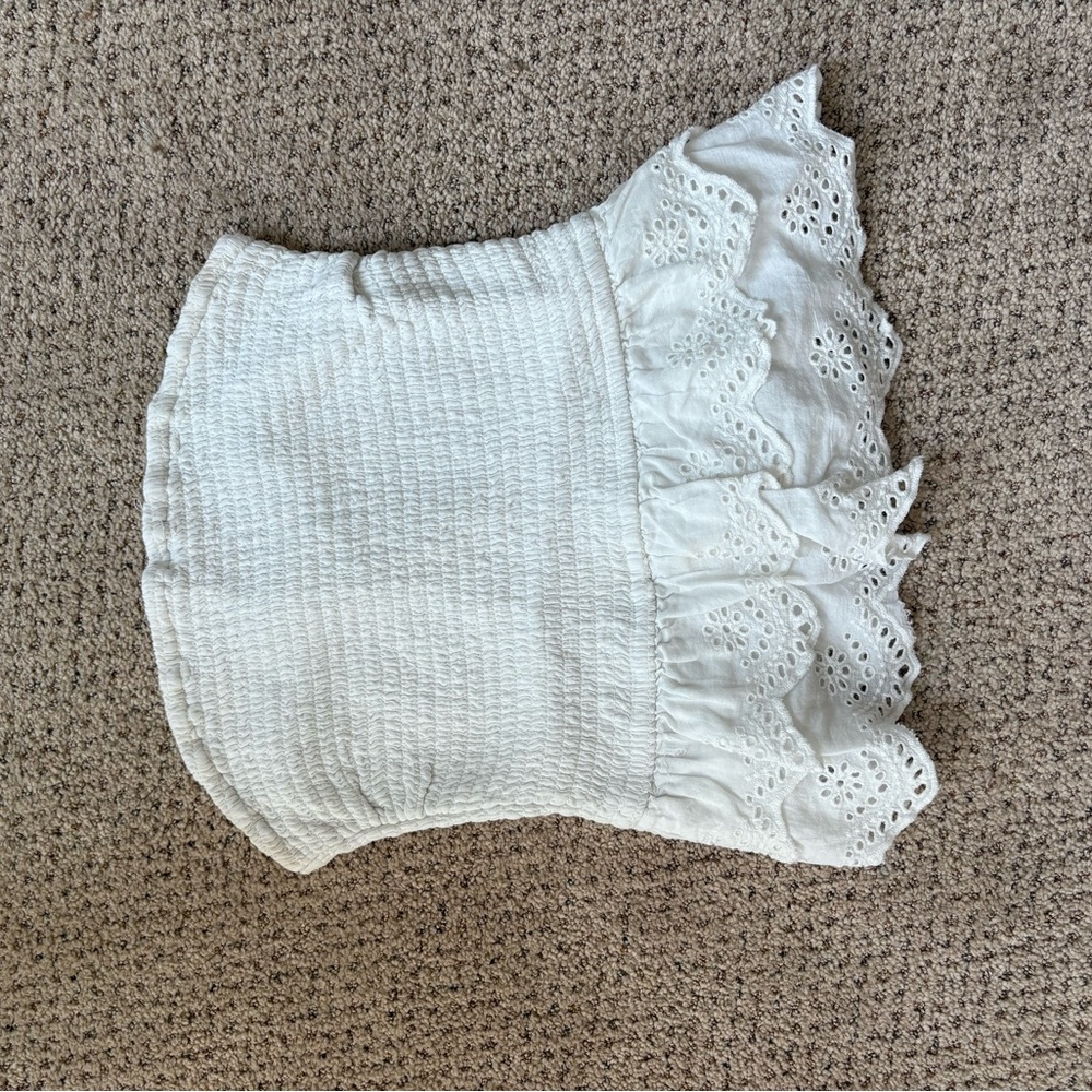 Aeropostale White Eyelet Ruffle top